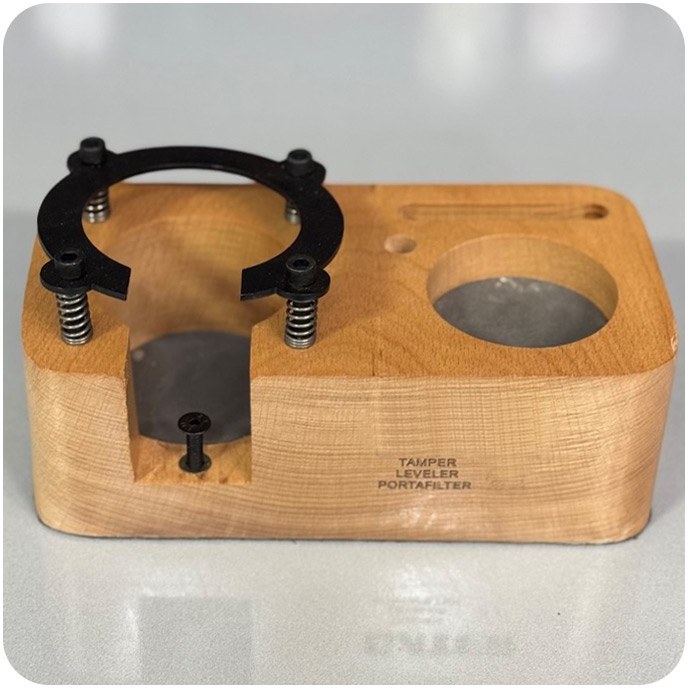 استند چوبی 4 خانه